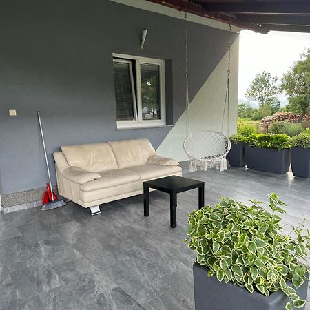 Apartment Tilia Otocac Exterior photo